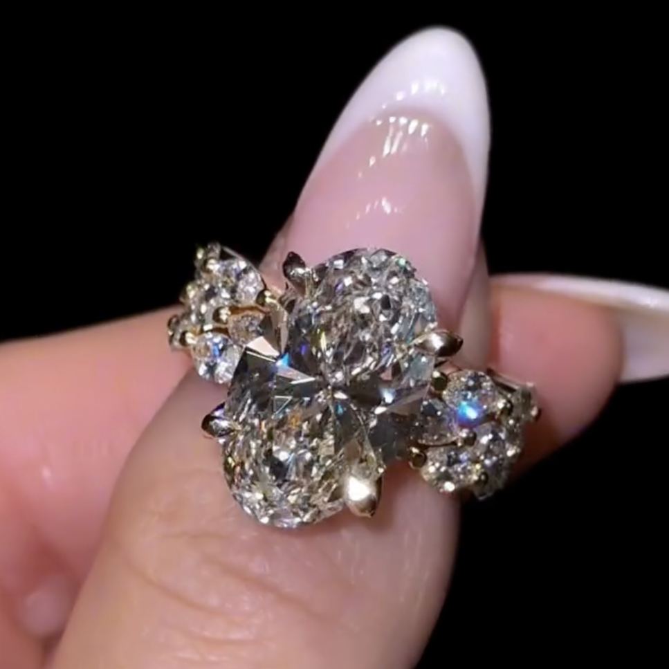 Luxury 6.2ct Oval Cut White Sapphire Engagement Ring