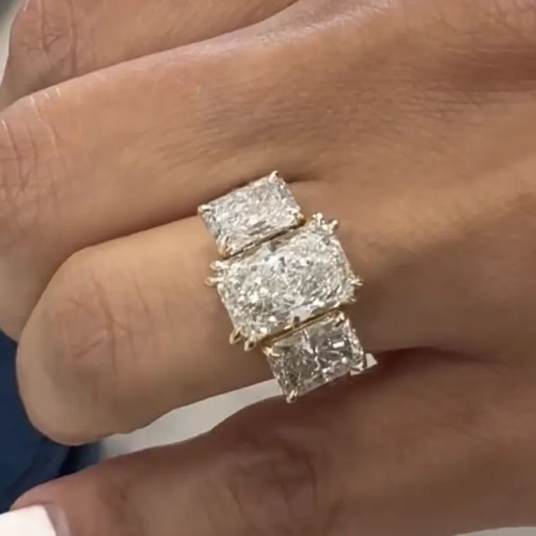 Luxury 9.2ct Princess Cut White Sapphire Ring Set