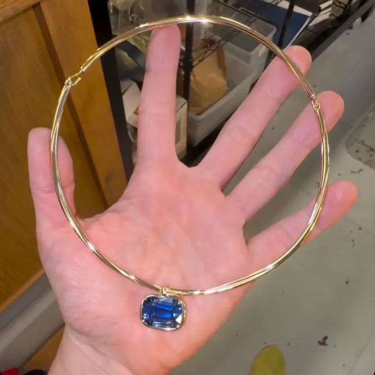 [Copy]Elegant 10.8ct Pear Cut Fancy Pink Sapphire Necklace