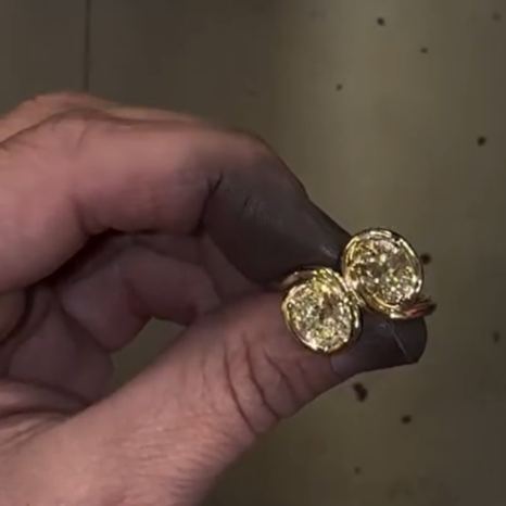 Vintage Luster 5ct Oval Cut White Sapphire Daily Wear Ring