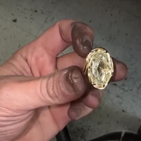 Classic Luxe 4ct Oval Cut White Sapphire Engagement Ring