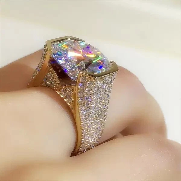 10 Carat Round Pave Engagement Ring