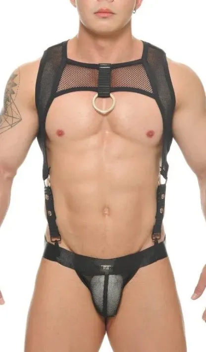STUD BLACK