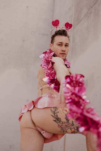 V-Day Skirt