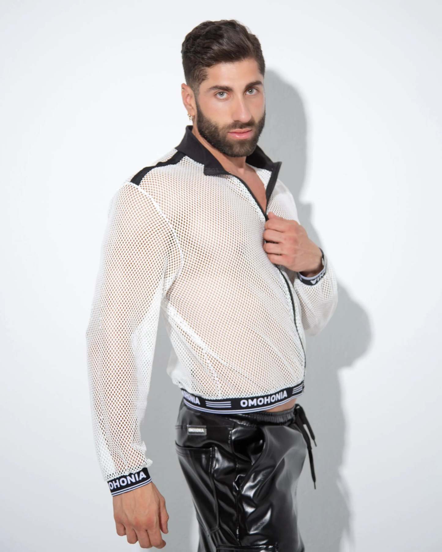 Mysteryglove Classic White Bomber Jacket – Sleek Minimalist Style for Every Season