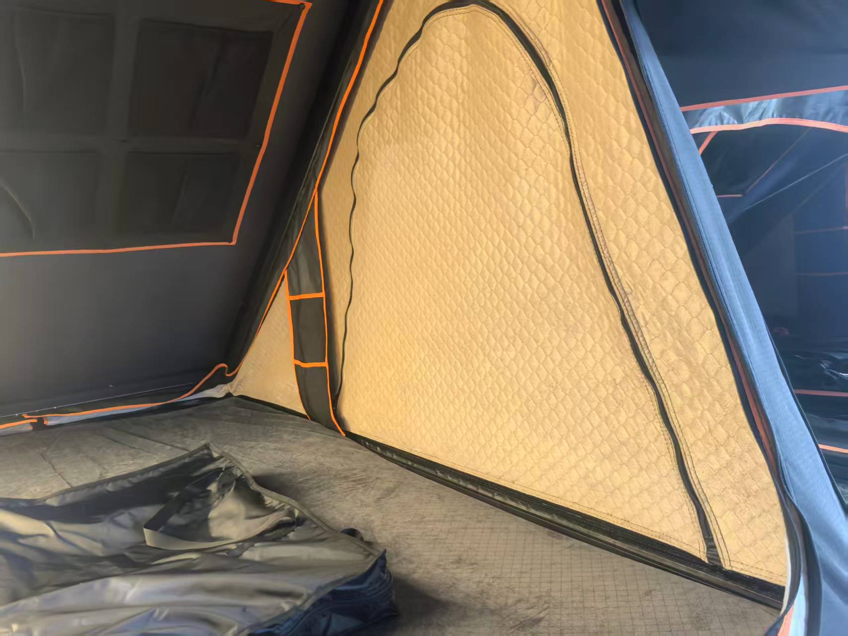 Aislamiento Térmico para Tienda de Techo