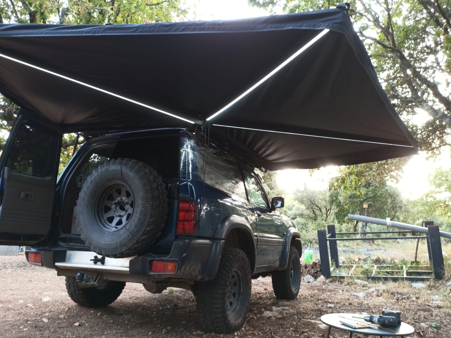 【JVB-R270】Valla de toldo (Compatible con el toldo lateral de coche de 270º)