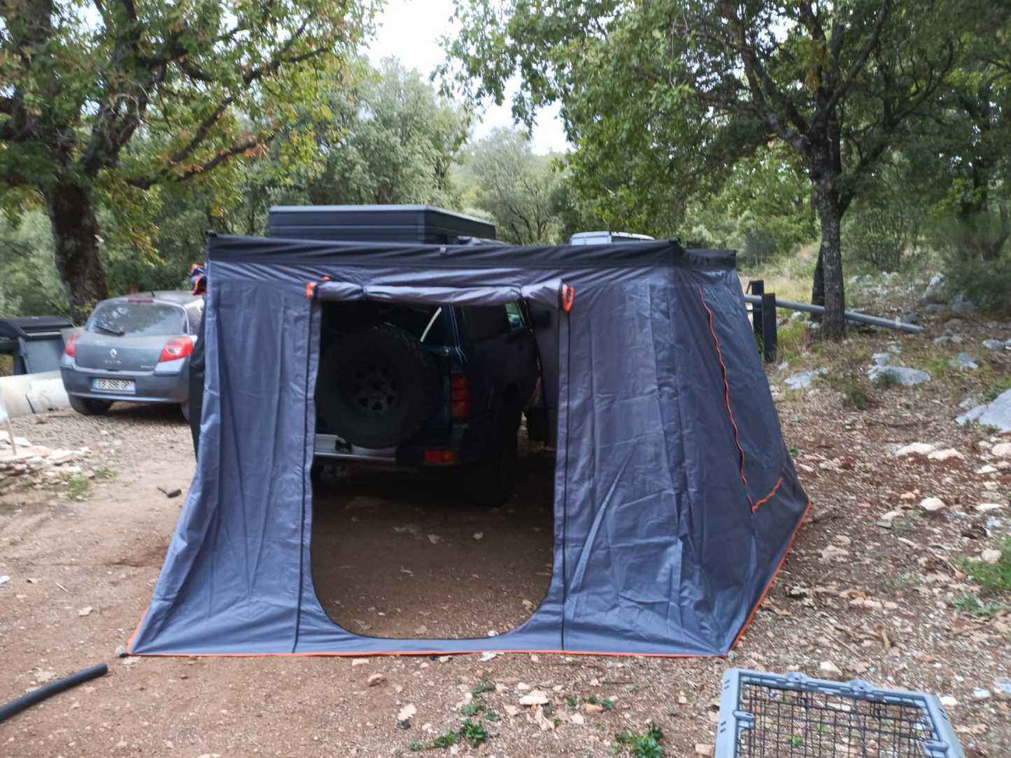 【JVB-R270】Valla de toldo (Compatible con el toldo lateral de coche de 270º)