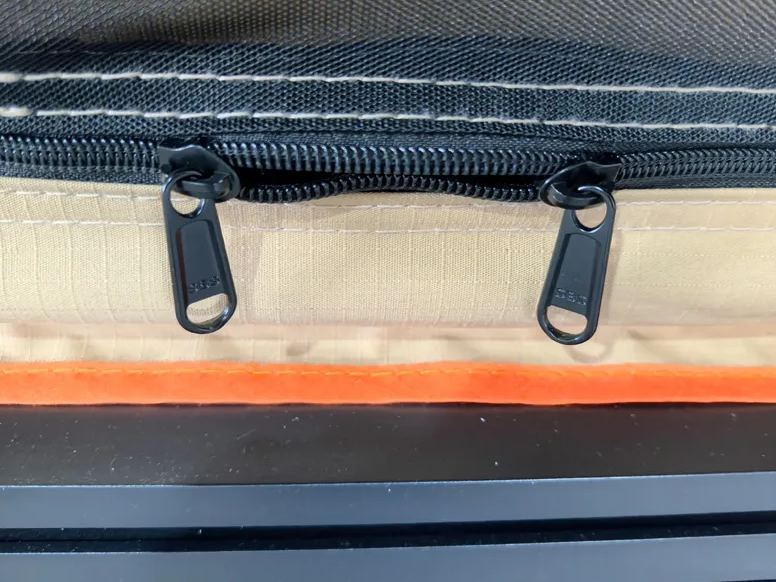 【JVB Pyrenees】La carpa del techo se abre desde el lateral-JVB's Adventure