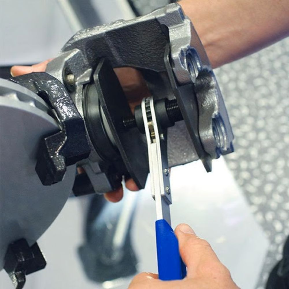 360° Rotating Ratchet Brake Caliper Tool