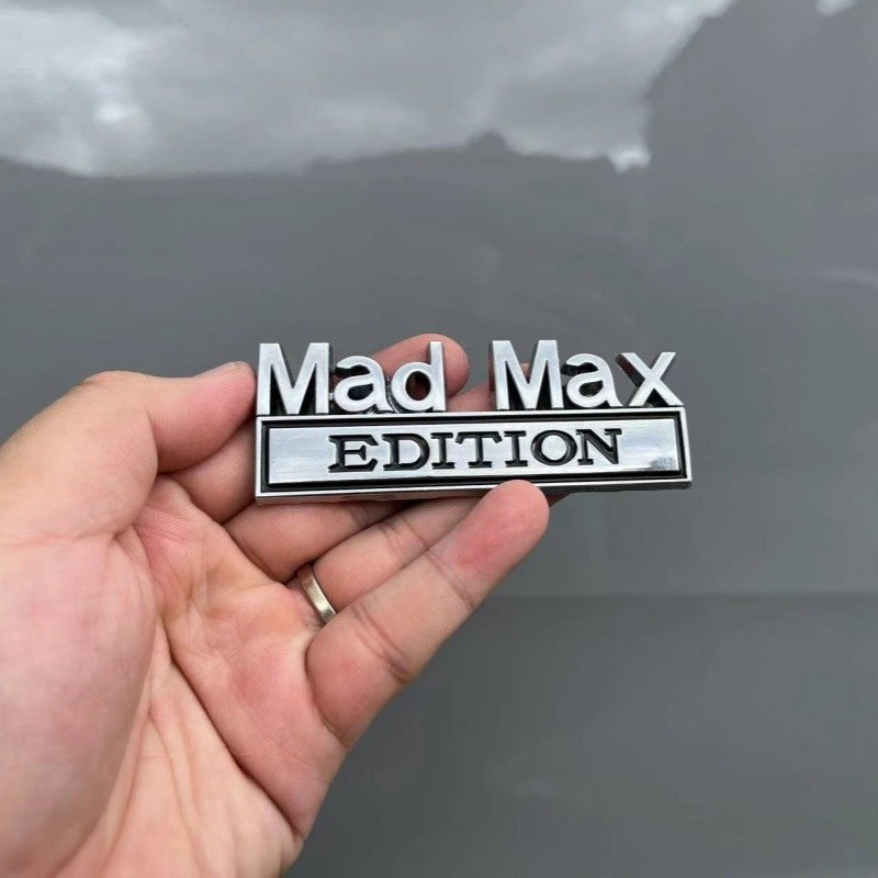 Mad Max Edition - 2 Pcs Emblem Sticker Badge - TE017