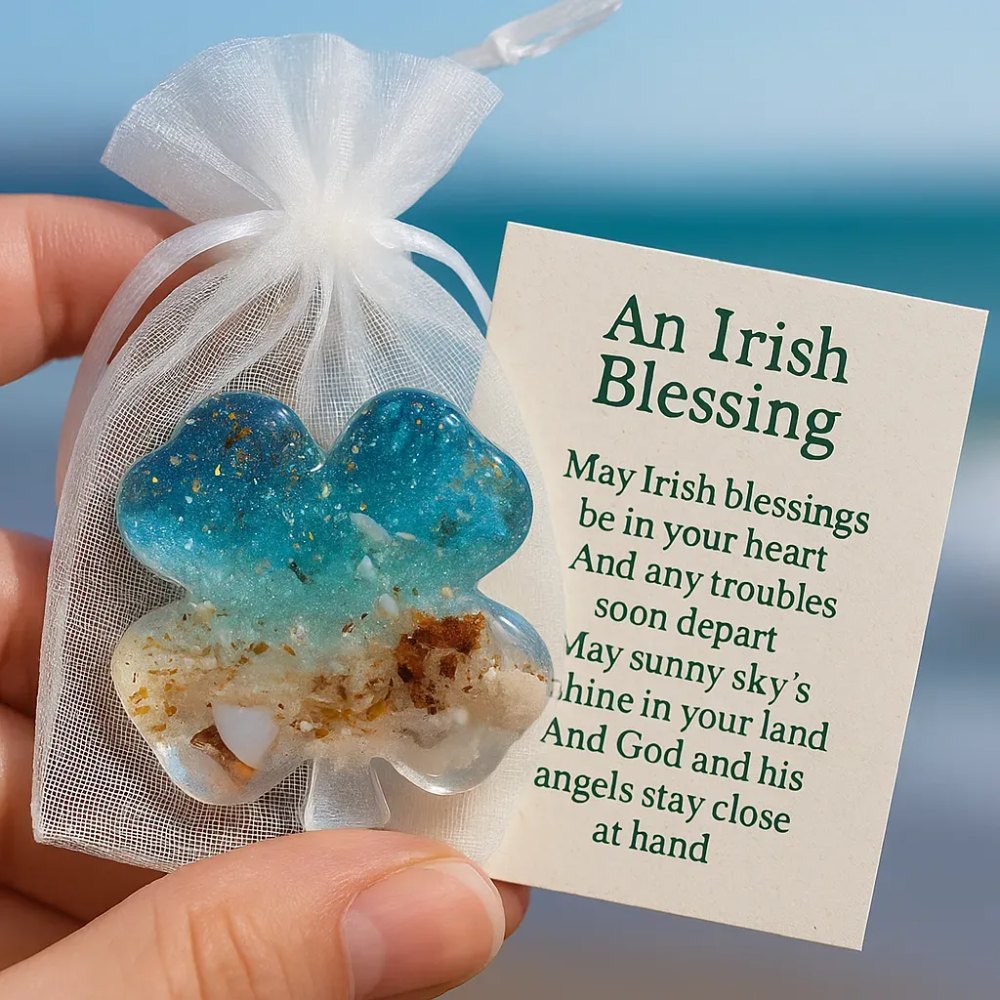 Four-leaf Clover Pocket Hug - PH033