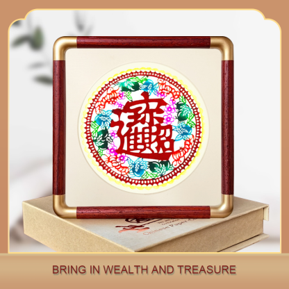 Chinese Style Paper-cuts / Tabletop ornament
