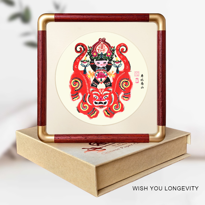 Chinese Style Paper-cuts / Tabletop ornament