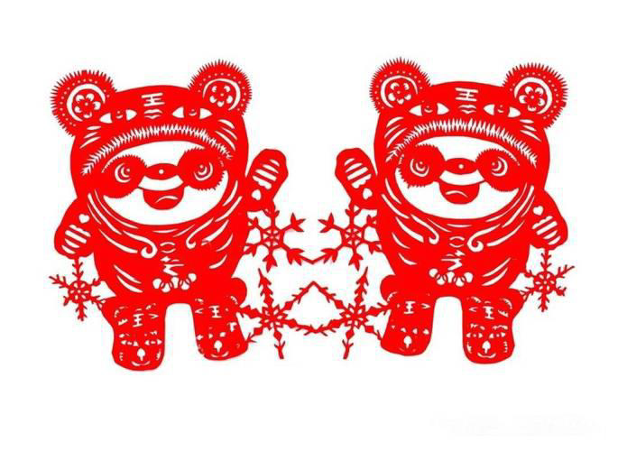 Xiuyan Manchu Paper-Cutting: A National Cultural Blossom on Fingertips-Papercutartist