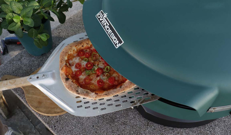 Green 19" Circle Cubs Cap Gas Pizza Oven Design