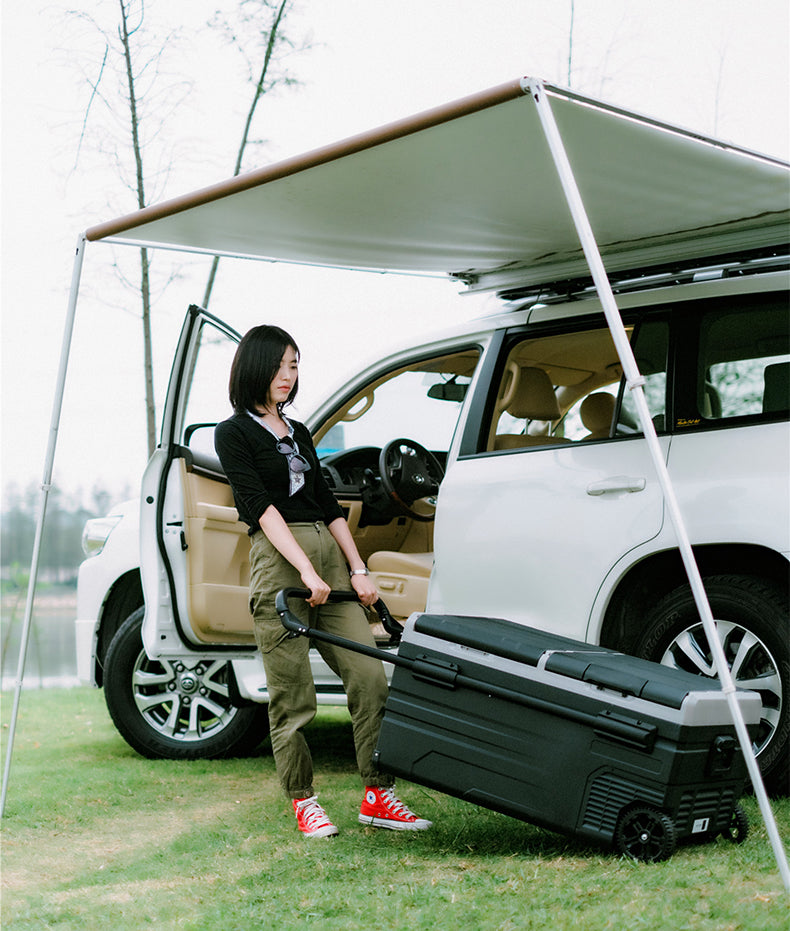 TWW95 95L Fishing Cooler Box use scenario demonstration