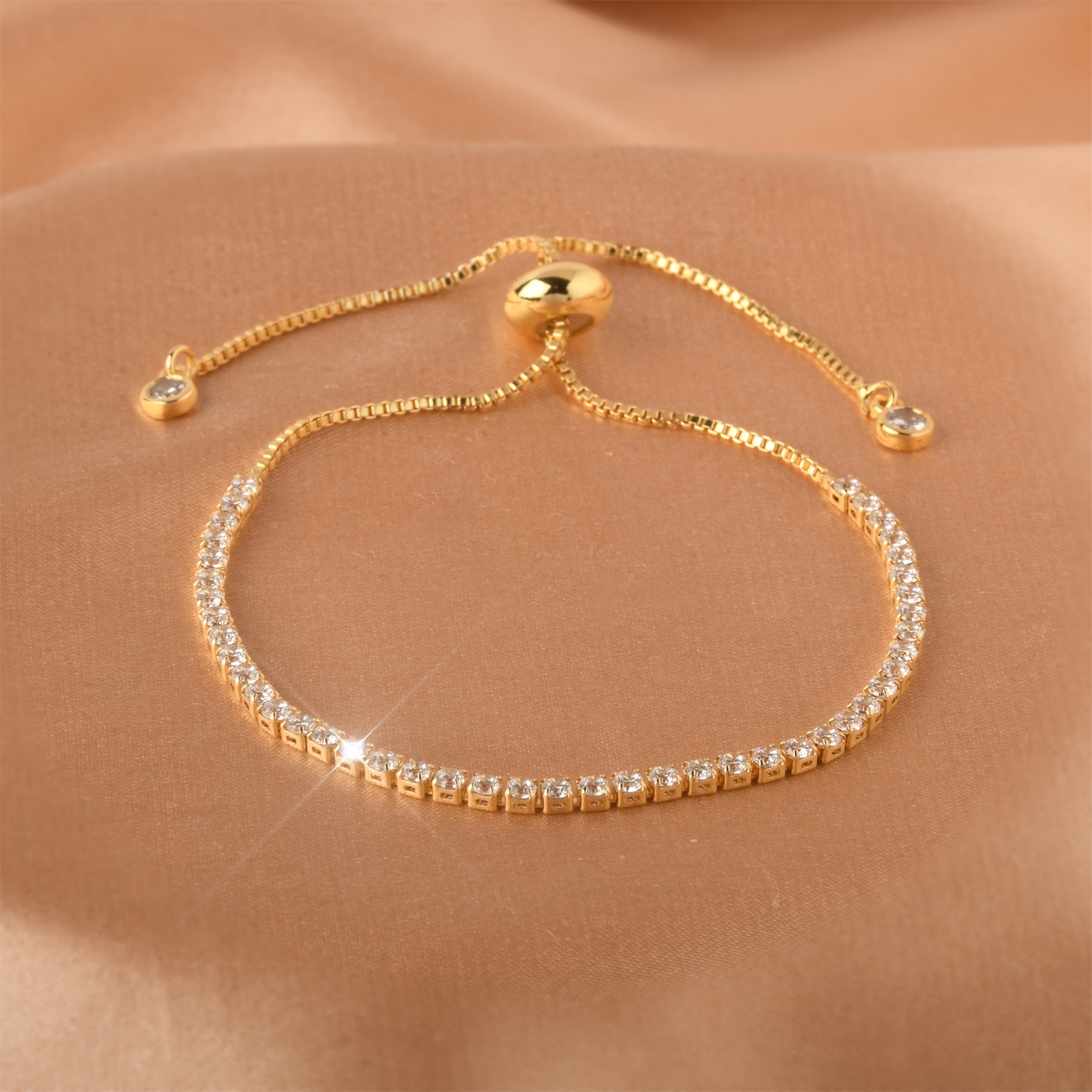 🎁 50% sleva na všechny produkty !💎Nastavitelný třpytivý náramek z 18K zlata osazený třpytivými diamanty✨