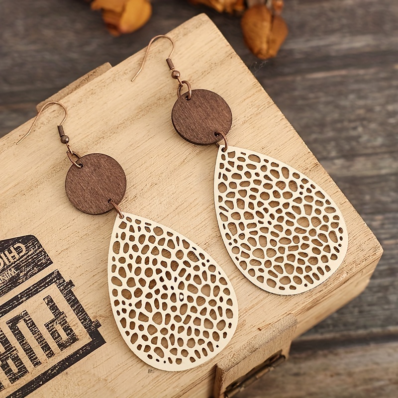 🎁 50% sleva na všechny produkty !🌈Vintage kožené náušnice s dutým listem🌿