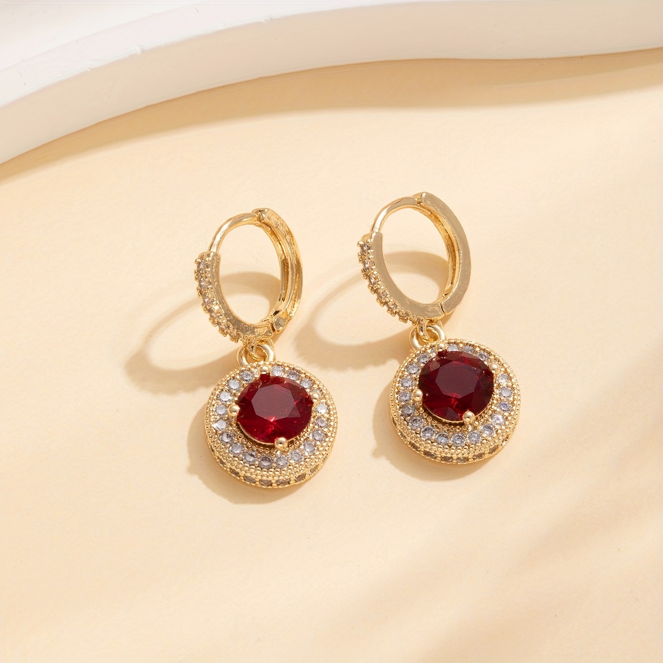 🎁 50% sleva na všechny produkty !✨Kulaté náušnice z červených drahokamů💃