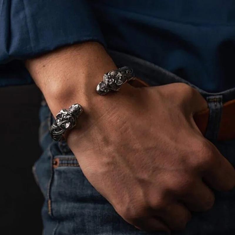 The Great Fenrir Bracelet