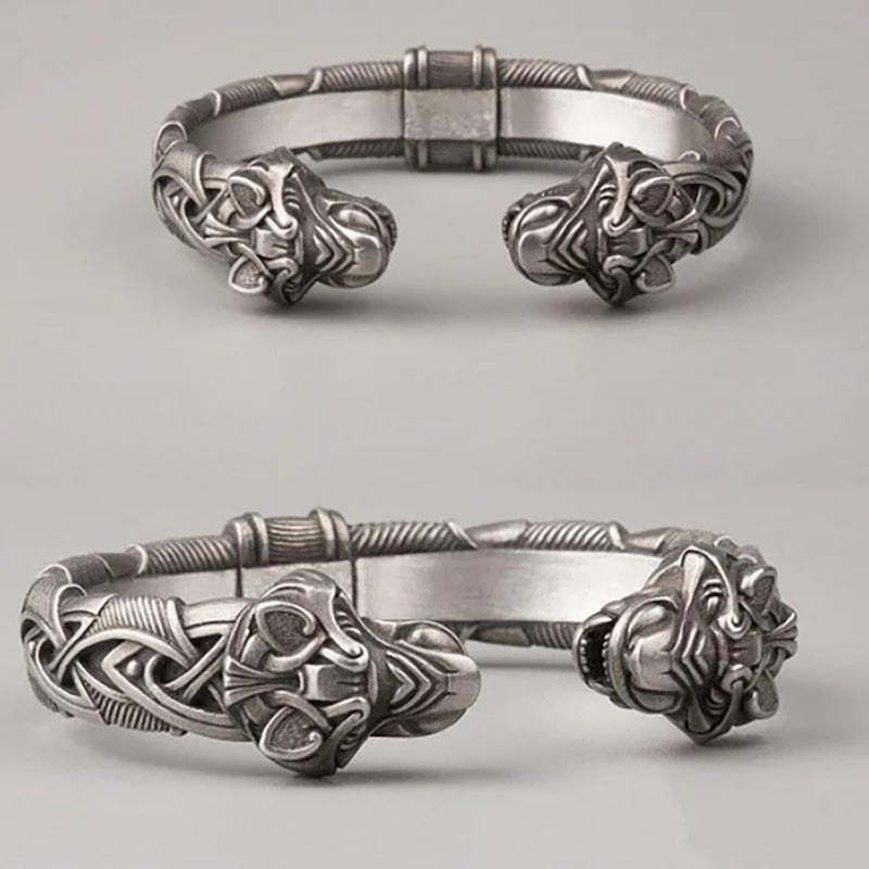 The Great Fenrir Bracelet