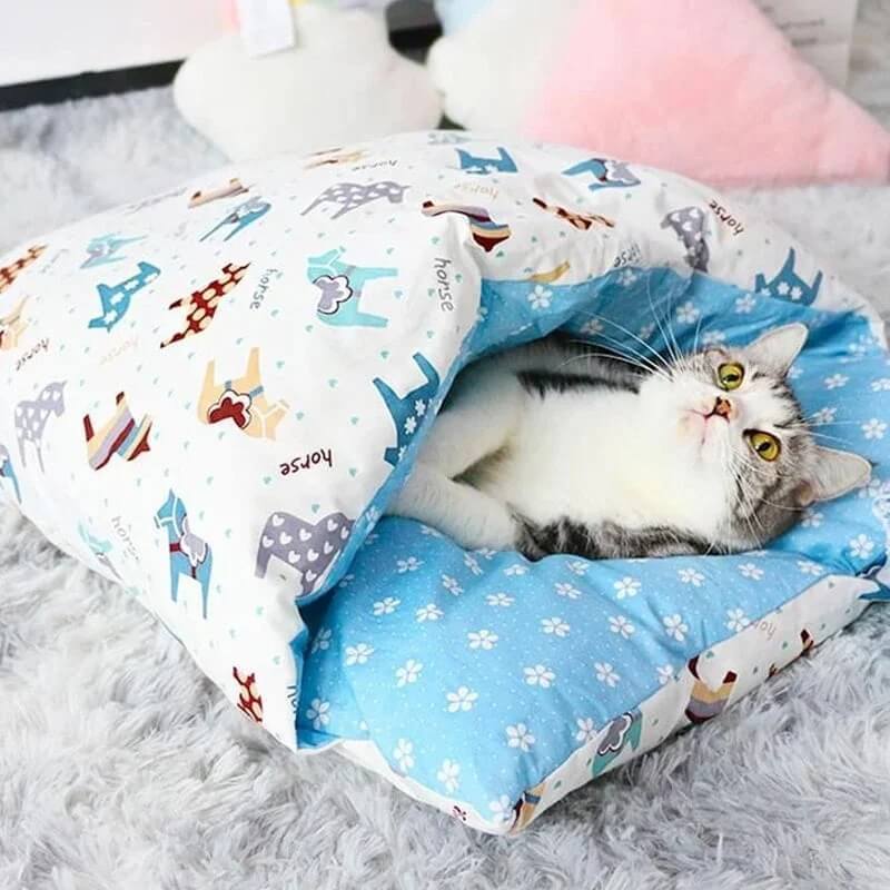 Warm Four Seasons Cat Bed Pet Bed