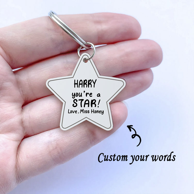 Graduation season gift five-pointed star pendant keychain