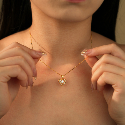 Gilded Bloom Diamond Necklace