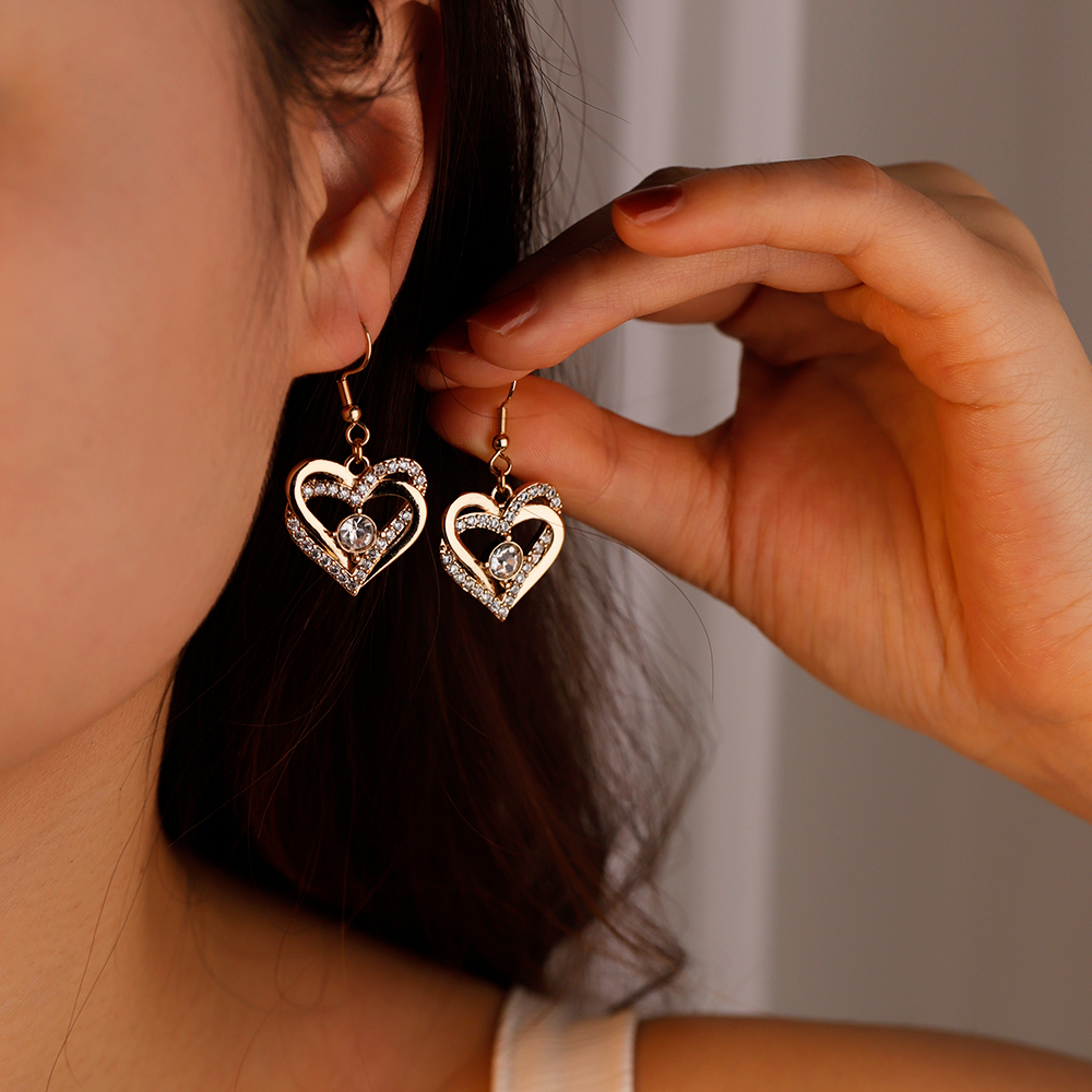 Heart-to-heart diamond earrings