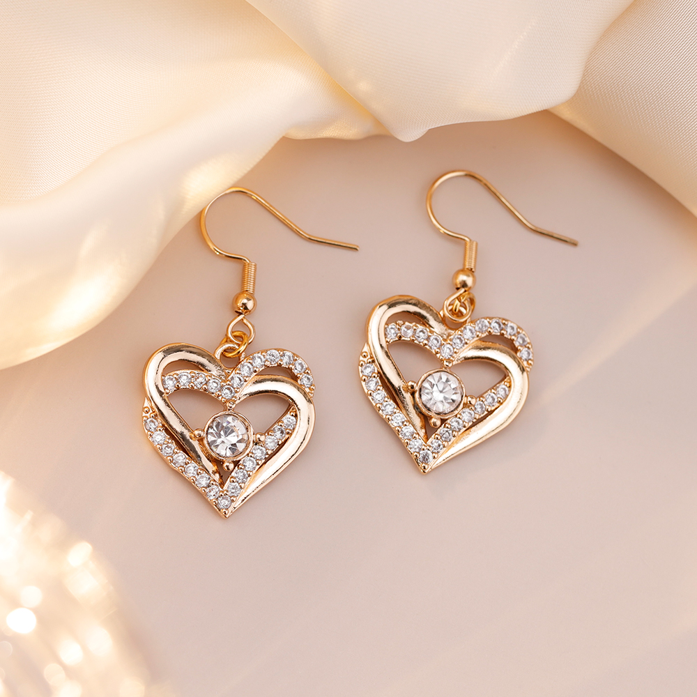 Heart-to-heart diamond earrings