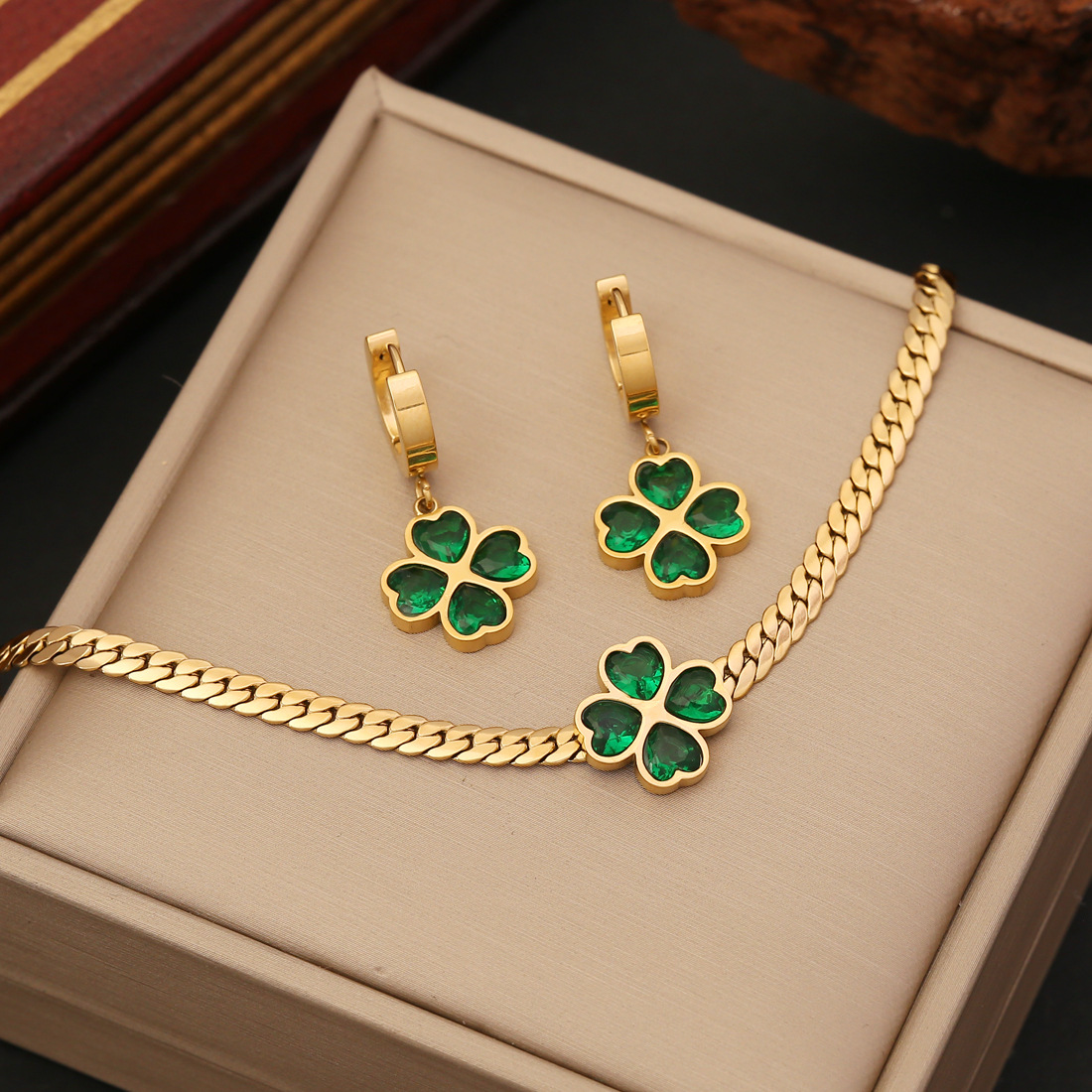 Four Leaf Clover Necklace Bracelet Earrings Emerald Jewelry Set for Her