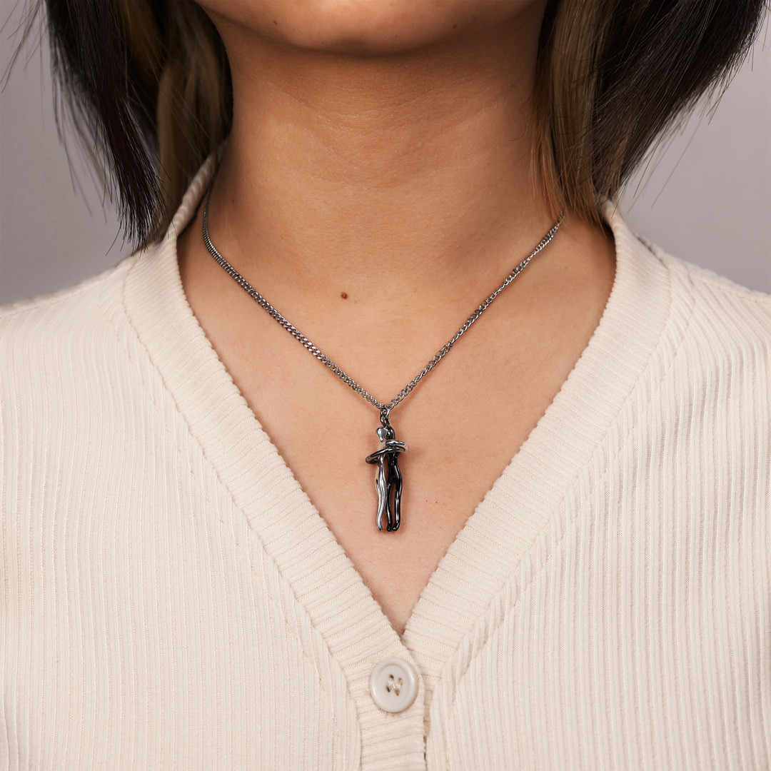 New Couple Hug Necklace Love Style Necklace