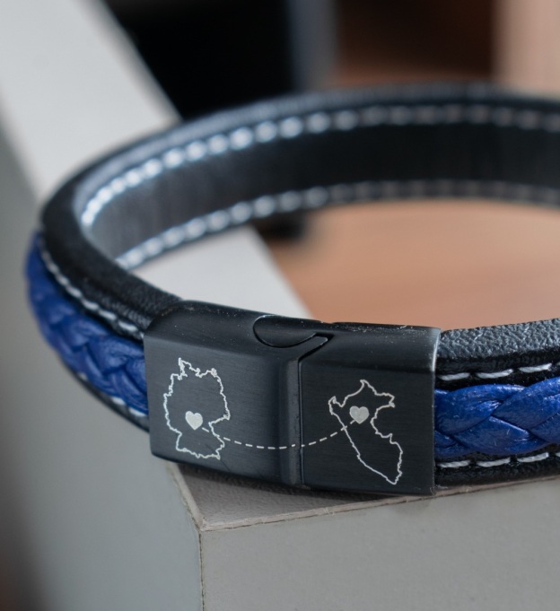 Braided magnet clasp bracelet