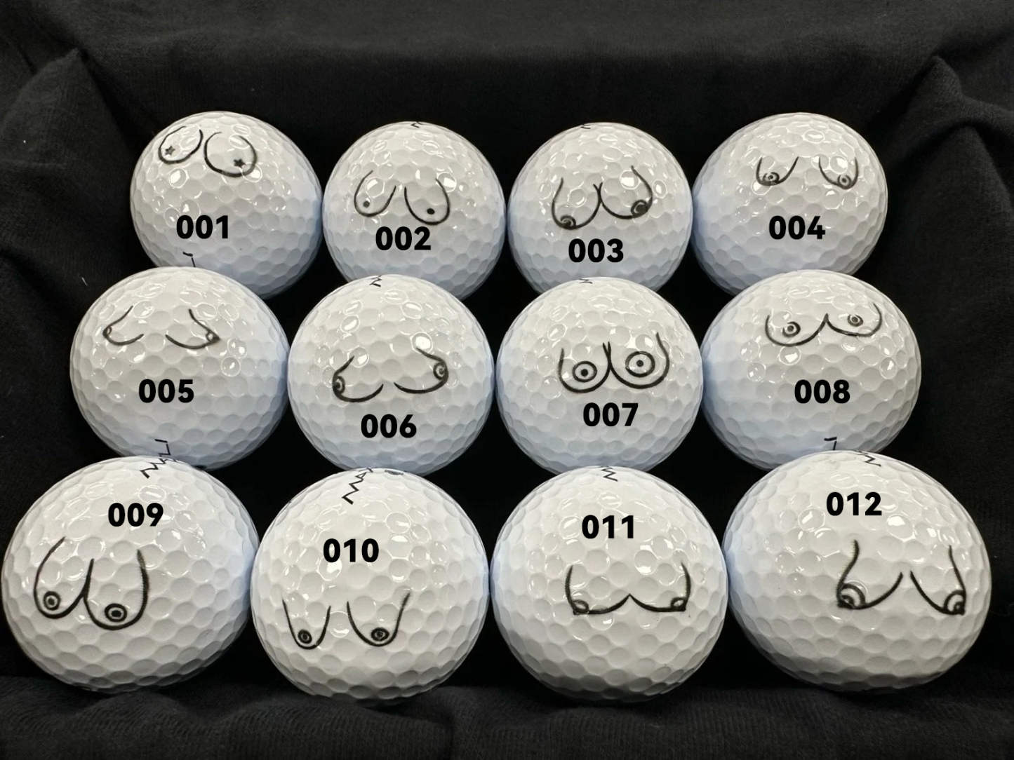 Chest Sketch Pattern Golf Ball