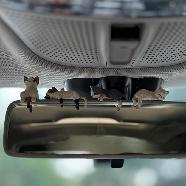 Car Dashboard Decorative Miniature Statue