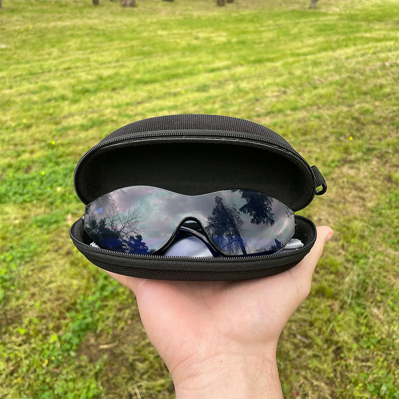 Golf ball-finding goggles