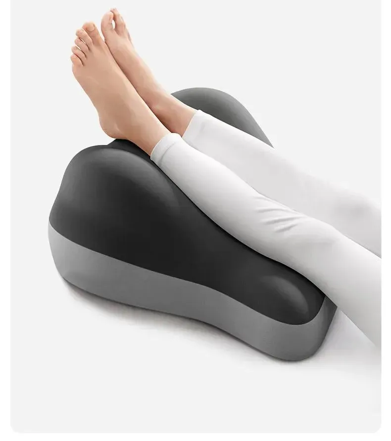 Couple hip cushion pillow