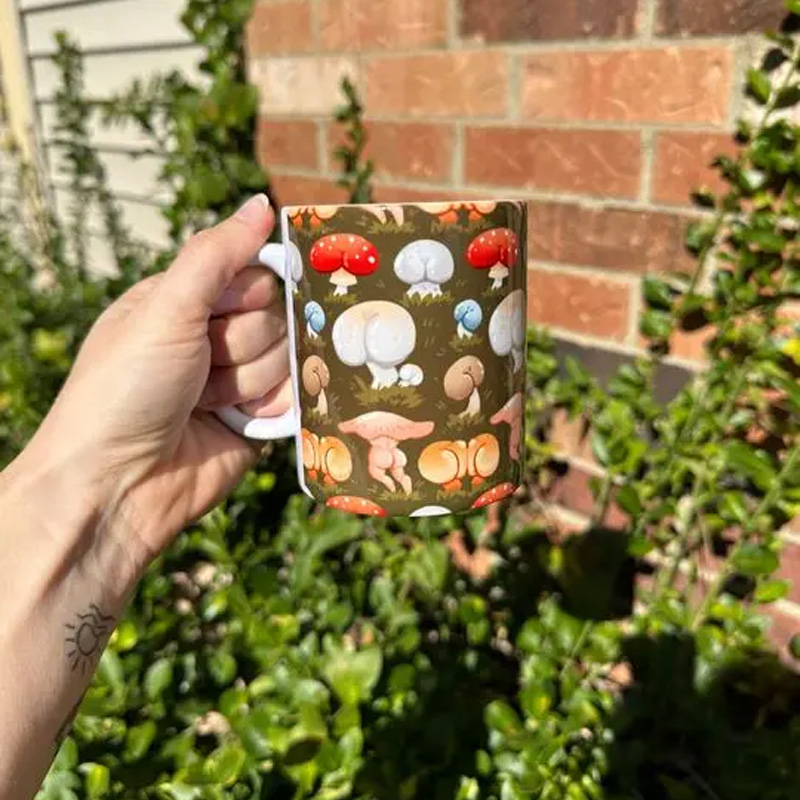Mushroom pattern coffee cup