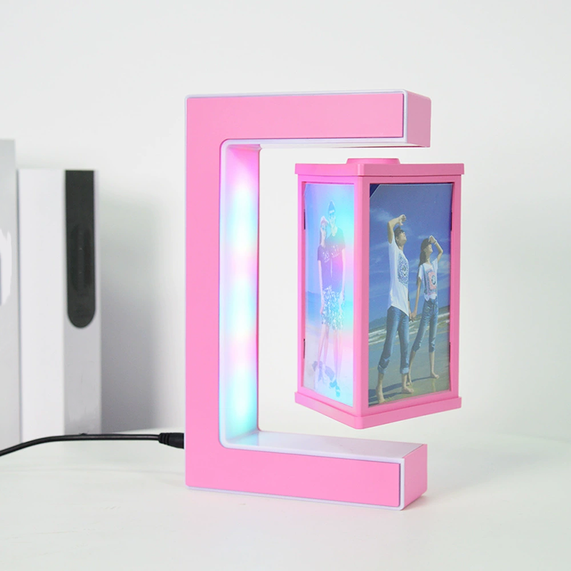 Magnetic Hanging Photo Frame