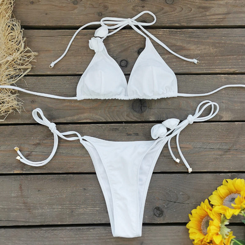 Thin-strapped triangle split swimsuit