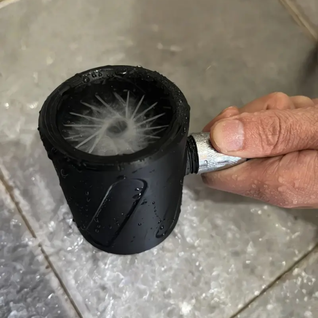 Men's shower head