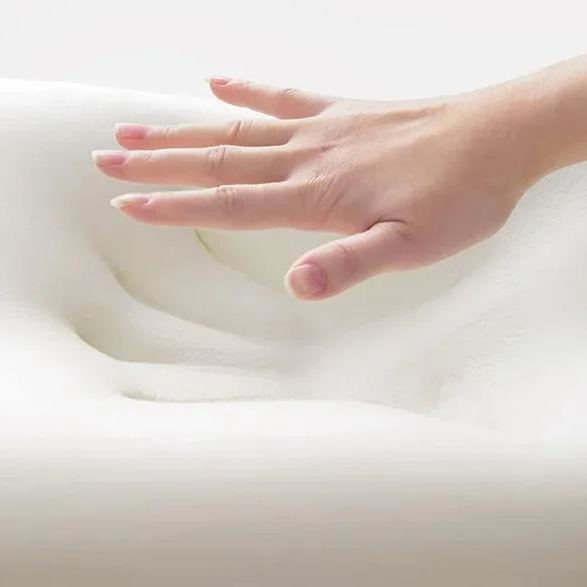 Couple hip cushion maternity pillow support lumbar pillow lumbar orthopedic pillow adult sitting and lying in bed on the lumbar cushion