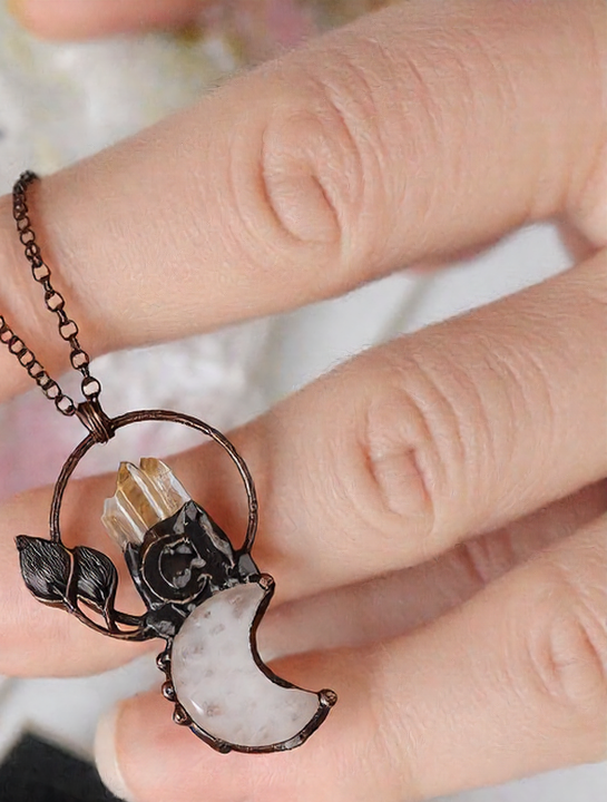 Gottess NewMoon Guardian Pendant-futurecuex
