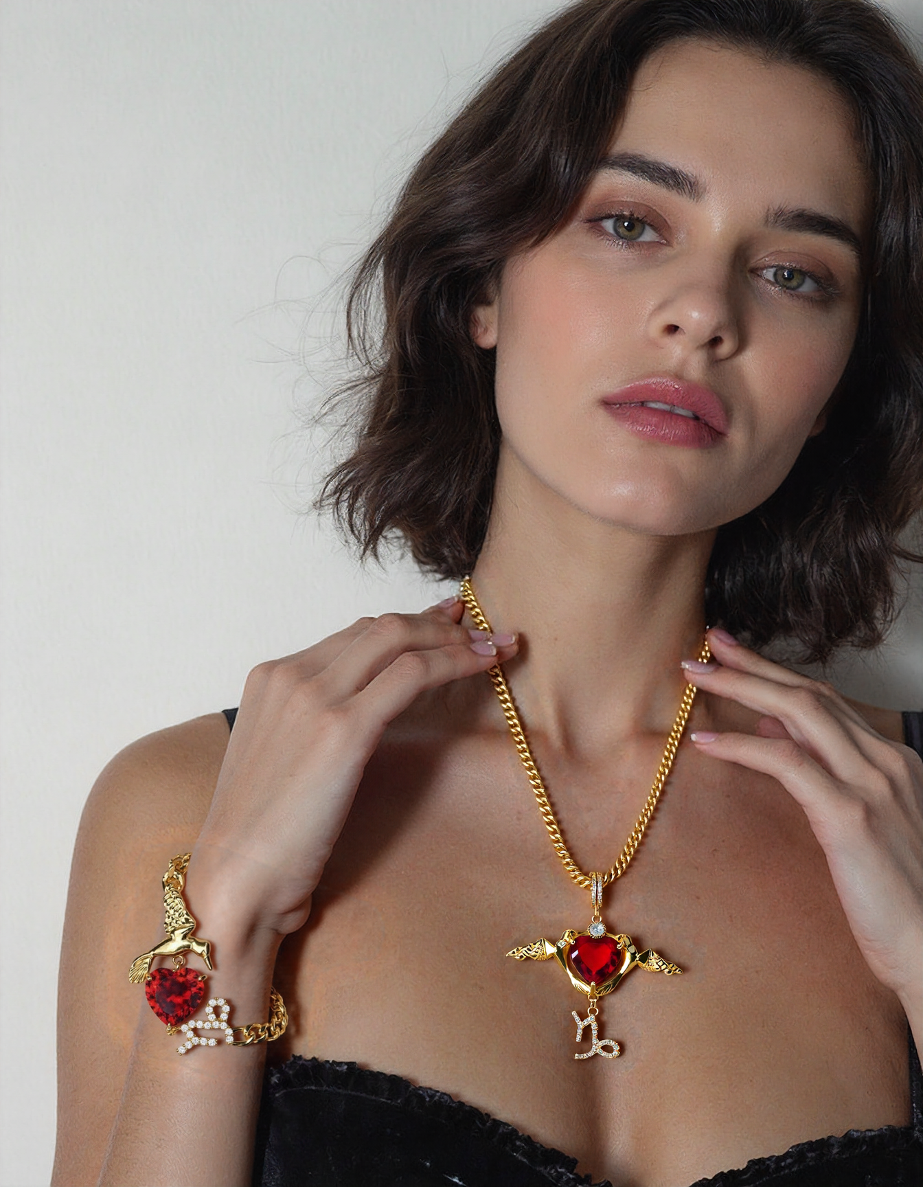 Hummingbird Women's 12 Zodiac Signs Love & Happiness Set