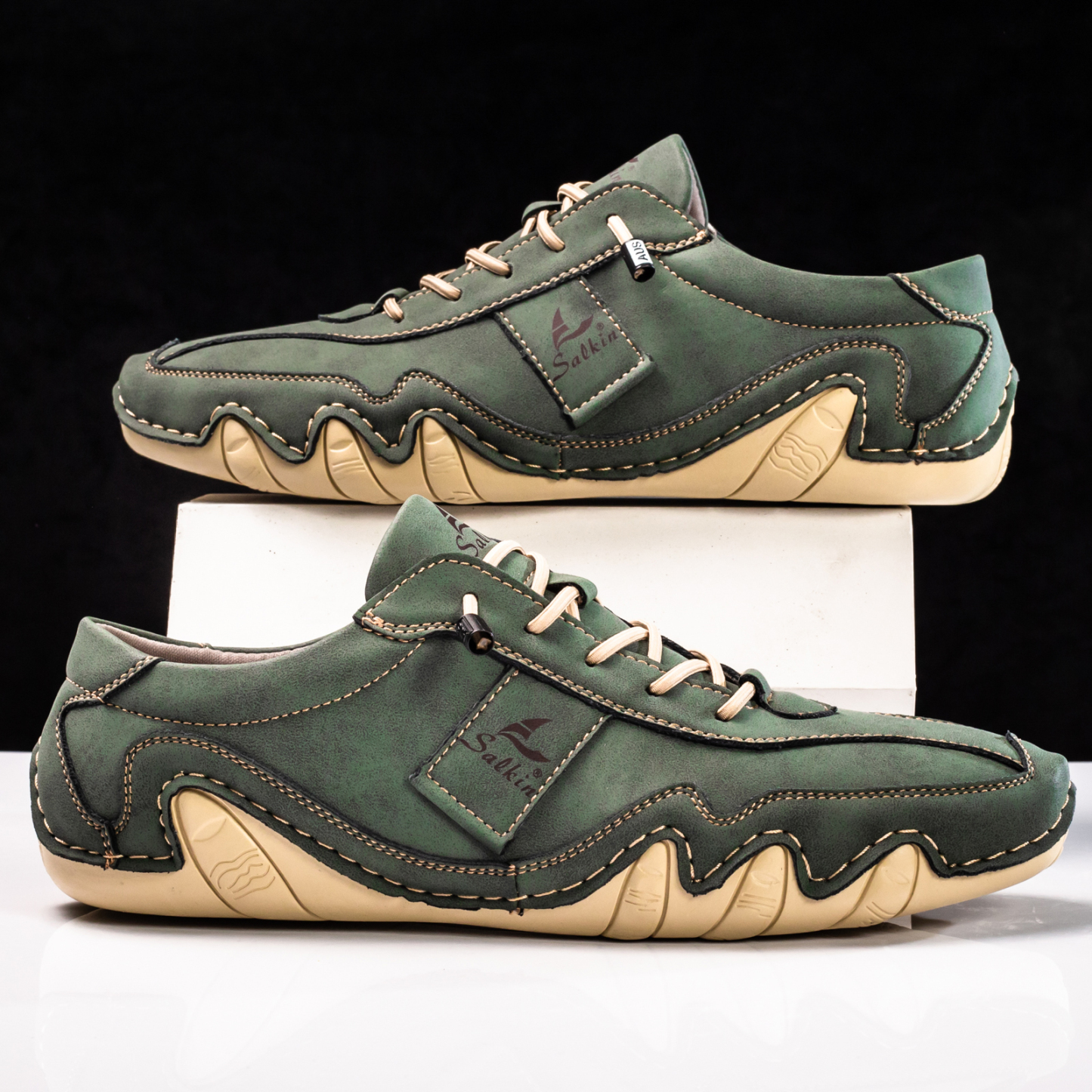 Clearance!!!⏱️🔥Men's Daily Lightweight Quick-Drying Arch Support Lace-Free Design Walking Shoes