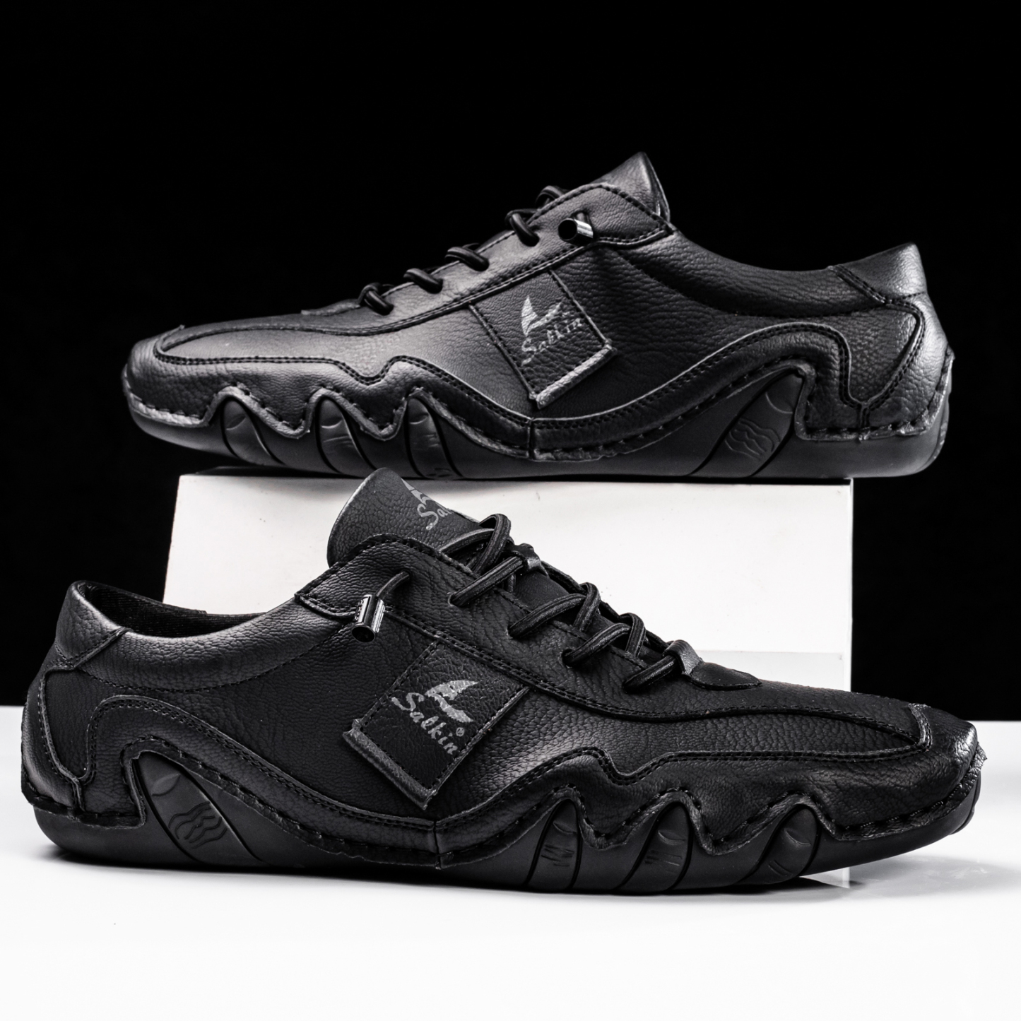 Clearance!!!⏱️🔥Men's Daily Lightweight Quick-Drying Arch Support Lace-Free Design Walking Shoes