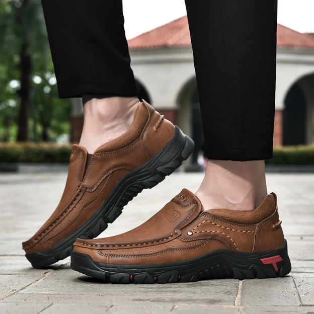 ⏰Promotion - 50% OFF🔥 Men's Handcrafted Wide Toe Outdoor Loafers | Arch Support Leather Shoes