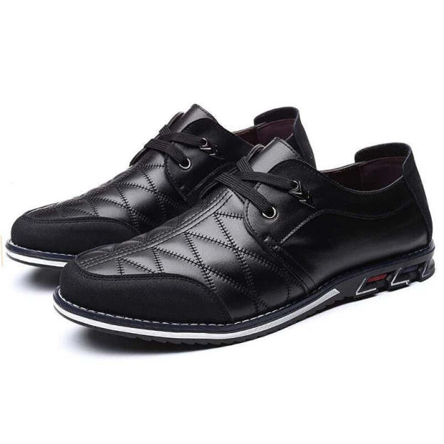 Large Size Men Plaid Leather Soft Lace Up Comfy Casual Shoes