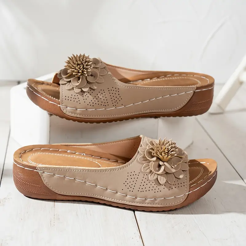 🔥Last Day Promotion 50% OFF - Women's Floral Decor Comfort Wedge  Sandals